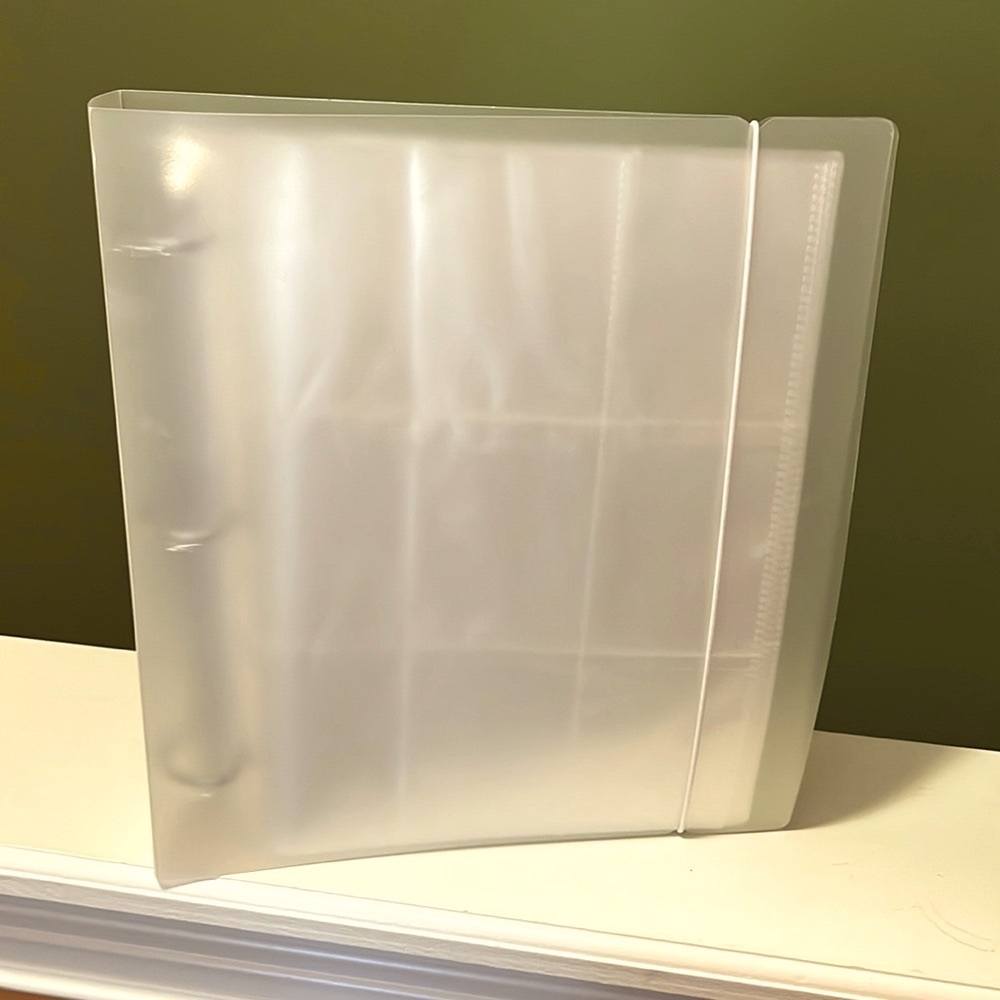 EUC Jewelry/small item organizer. Great for pin collections, stamps and stickers